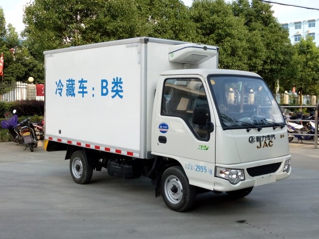 江淮康鈴國(guó)五3.1米冷藏車1.jpg